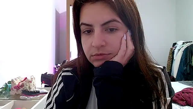 chelbyy online show from 11/09/25, 03:27