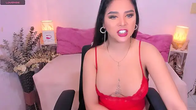 AmazingDREAMGirl online show from 12/02/25, 09:21