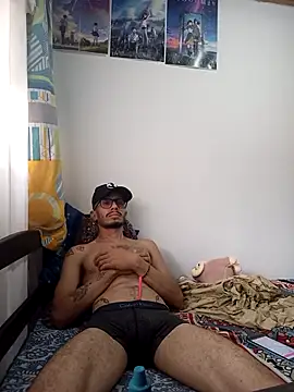 alisterxxx online show from 12/22/24, 07:21