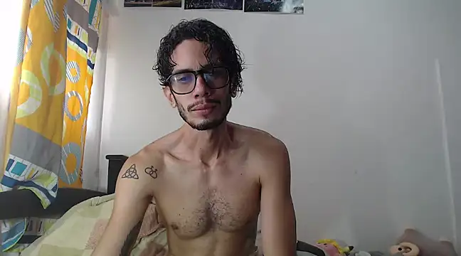 alisterxxx online show from 03/07/25, 07:49