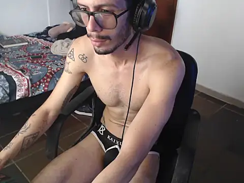 alisterxxx online show from 05/30/26, 02:25