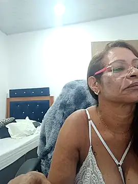 BustyMilf  online show from 10/09/25, 01:09