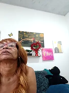 BustyMilf  online show from 05/03/26, 01:28