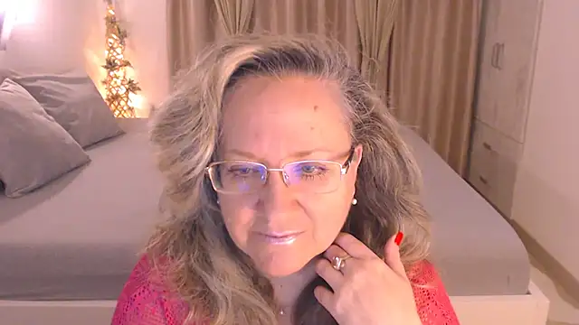 Raisshy online show from 11/21/25, 05:44