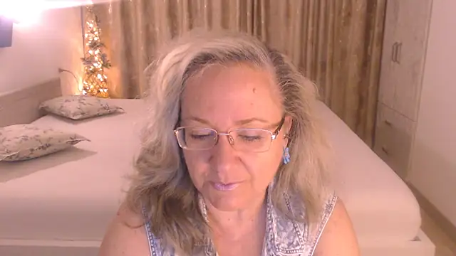 Raisshy online show from 05/07/26, 03:56