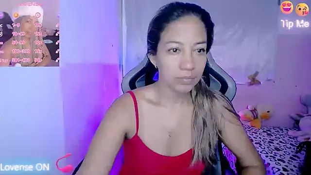 ninatiny online show from 09/23/25, 09:34