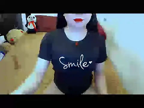 Snapshot of VeryFeminineTrans chatting on 10/28/25, 03:14 VeryFeminineTrans online show from 10/28/25, 03:14