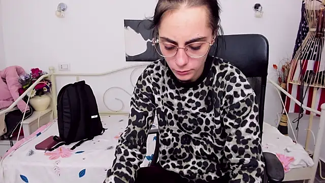 jessystarr online show from 02/10/25, 08:42