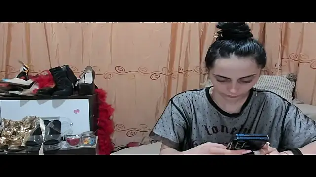 jessystarr online show from 06/12/26, 07:13