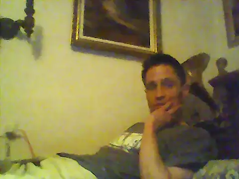 Snapshot of sanderson83 chatting on 03/17/25, 11:11 sanderson83 online show from 03/17/25, 11:11