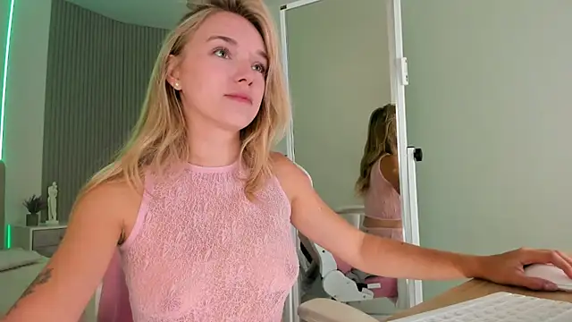 VirginChloe online show from 07/24/26, 02:31