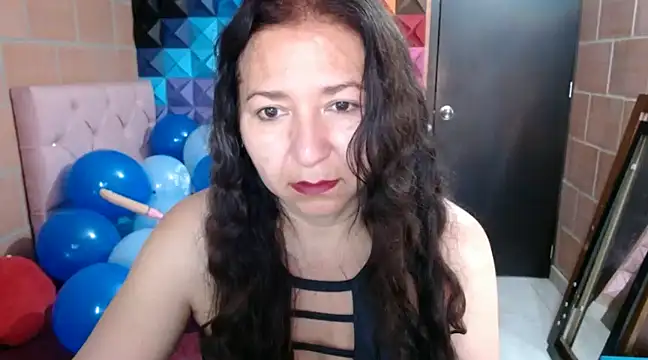 katifoxx online show from 12/21/24, 05:29