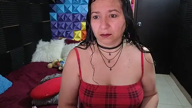 Snapshot of katifoxx chatting on 02/10/26, 05:50 katifoxx online show from 02/10/26, 05:50