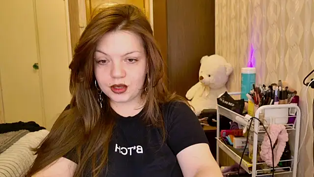 cutewhip online show from 09/15/25, 06:19