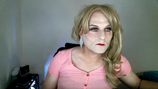 Snapshot of carol5939 chatting on 11/28/25, 11:29 carol5939 online show from 11/28/25, 11:29