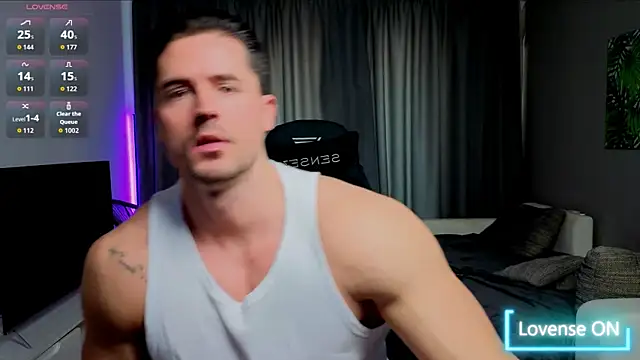 Snapshot of jasonblake19 chatting on 04/16/26, 05:41 jasonblake19 online show from 04/16/26, 05:41