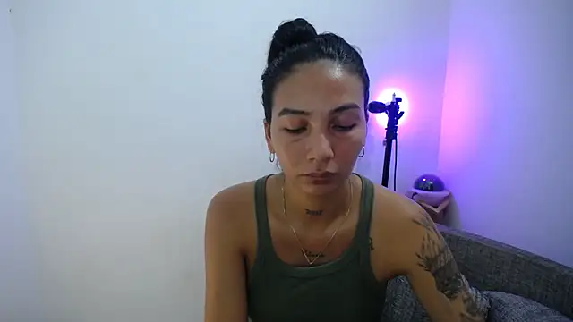 Snapshot of Allyson_Smith chatting on 01/15/25, 12:09 Allyson Smith online show from 01/15/25, 12:09