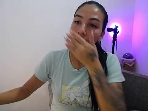 Snapshot of Allyson_Smith chatting on 01/23/25, 11:15 Allyson Smith online show from 01/23/25, 11:15