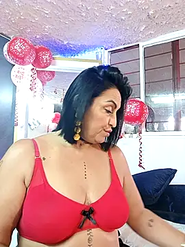 zullyxhot online show from 09/17/25, 09:49