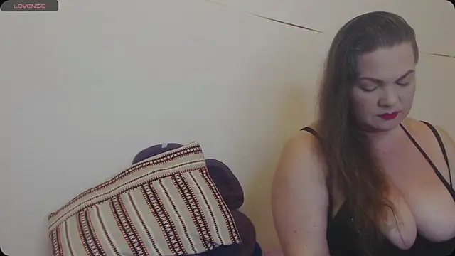 Lady Adrianna online show from 09/16/25, 08:10