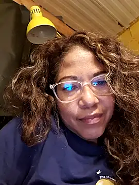 Snapshot of mila38 chatting on 02/18/26, 09:22 mila38 online show from 02/18/26, 09:22
