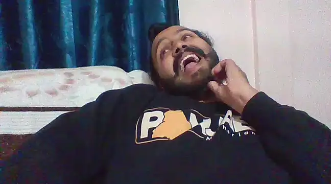 Snapshot of tejvirdhanoa chatting on 12/13/24, 03:32 tejvirdhanoa online show from 12/13/24, 03:32