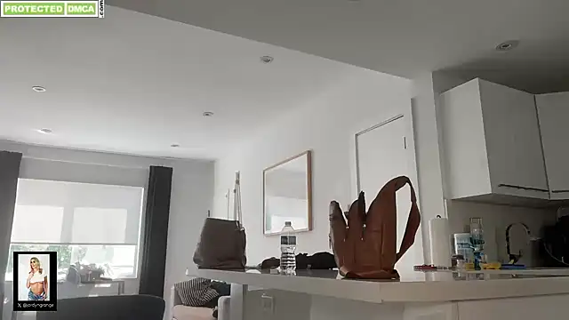 JordynGrange online show from 09/21/25, 07:04