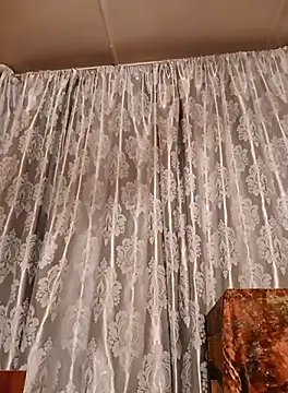 Snapshot of Cerd_Ayaz chatting on 09/16/25, 09:38 Cerd Ayaz online show from 09/16/25, 09:38