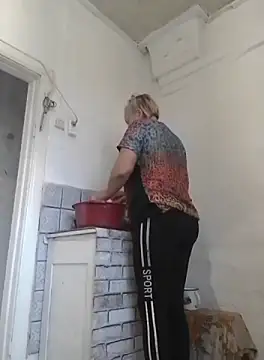 Snapshot of Cerd_Ayaz chatting on 09/21/25, 07:32 Cerd Ayaz online show from 09/21/25, 07:32