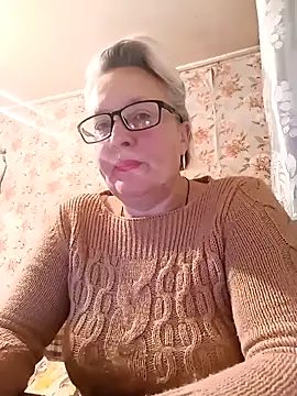 Snapshot of Cerd_Ayaz chatting on 09/29/25, 09:19 Cerd Ayaz online show from 09/29/25, 09:19