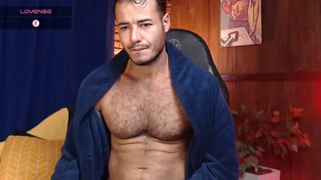 Snapshot of PedroMancini chatting on 03/06/25, 12:19 PedroMancini online show from 03/06/25, 12:19