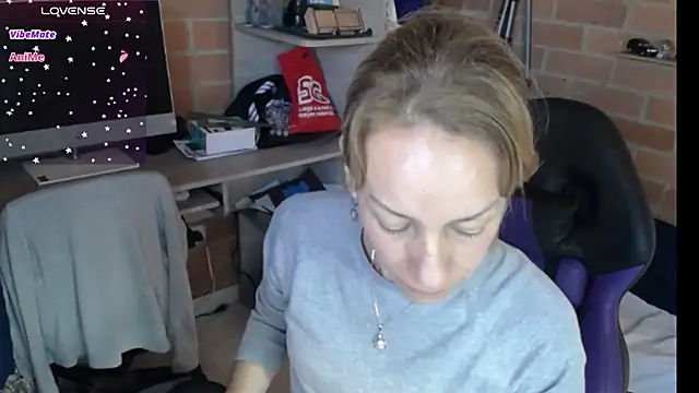 cristin doll  online show from 07/28/26, 02:35