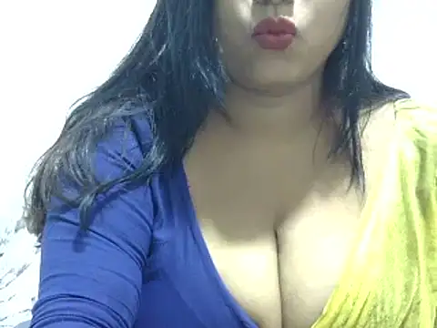 ROSEE MERRYYYY online show from 12/04/24, 12:25