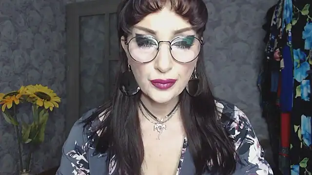 Aziza1 online show from 05/13/26, 03:09