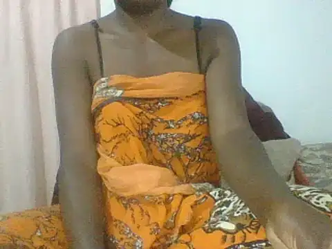 Snapshot of Hamie_sexy chatting on 09/26/25, 06:56 Hamie sexy online show from 09/26/25, 06:56