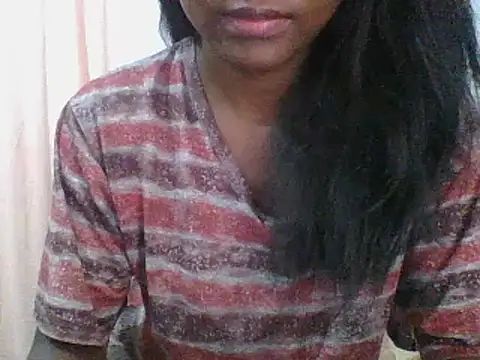 Snapshot of Hamie_sexy chatting on 10/04/25, 10:35 Hamie sexy online show from 10/04/25, 10:35