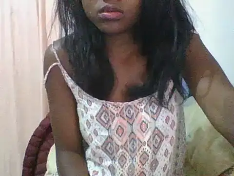 Snapshot of Hamie_sexy chatting on 10/06/25, 12:46 Hamie sexy online show from 10/06/25, 12:46