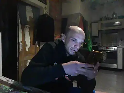 Snapshot of Sluchacze chatting on 02/22/25, 10:42 Sluchacze online show from 02/22/25, 10:42