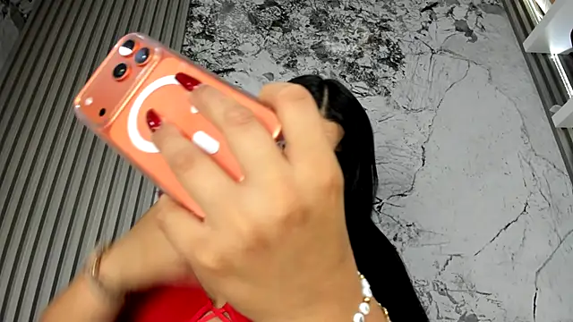 Snapshot of Loren_Baker chatting on 12/03/25, 05:44 Loren Baker online show from 12/03/25, 05:44