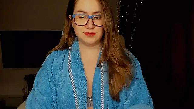 SeasonalSomeone online show from 11/19/25, 08:20