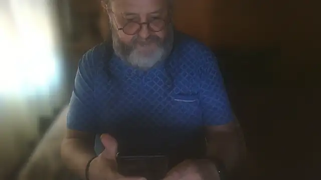 Snapshot of Koldo70 chatting on 06/03/26, 02:08 Koldo70 online show from 06/03/26, 02:08