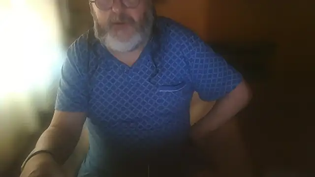 Snapshot of Koldo70 chatting on 06/07/26, 03:05 Koldo70 online show from 06/07/26, 03:05