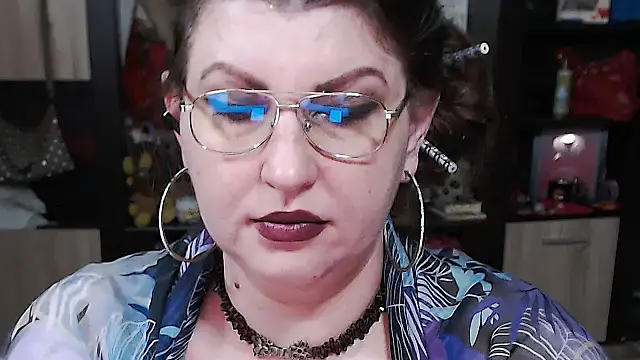 Snapshot of piticaforever chatting on 03/14/25, 12:43 piticaforever online show from 03/14/25, 12:43