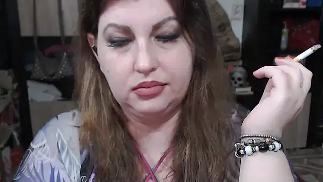 Snapshot of piticaforever chatting on 03/21/25, 02:51 piticaforever online show from 03/21/25, 02:51