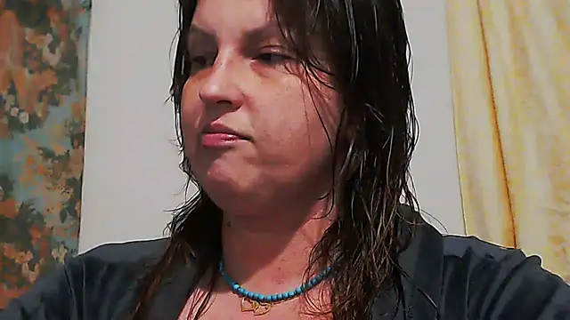 Snapshot of piticaforever chatting on 09/27/25, 06:24 piticaforever online show from 09/27/25, 06:24