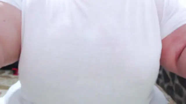 Snapshot of piticaforever chatting on 10/11/25, 02:22 piticaforever online show from 10/11/25, 02:22