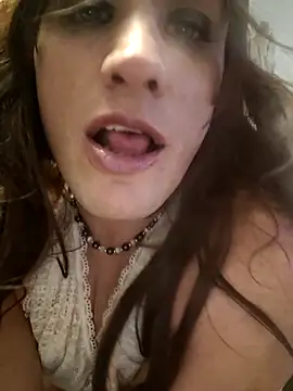 MaddyC6992 online show from 10/14/25, 05:19