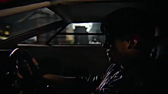 Snapshot of fmodel chatting on 10/31/25, 10:16 fmodel online show from 10/31/25, 10:16