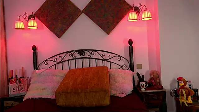einneuesleben online show from 02/01/25, 07:47
