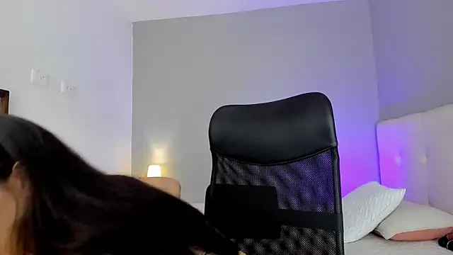 NataliaBuiles online show from 01/26/25, 06:16